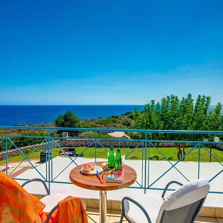 Villa Skala Bayview By